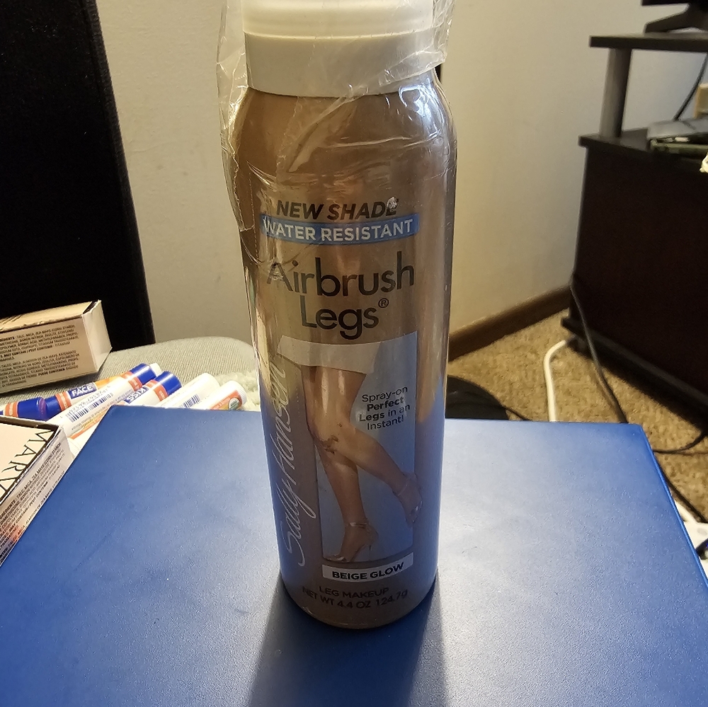 Sally Hansen Airbrush Legs, Leg Spray-On Makeup, Beige Glow 4.4 Oz